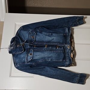 Max Outerwear Dark Wash Denim Vintage Jean Jacket Woman's Size XL